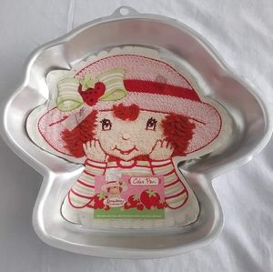 Strawberry shortcake cake pan